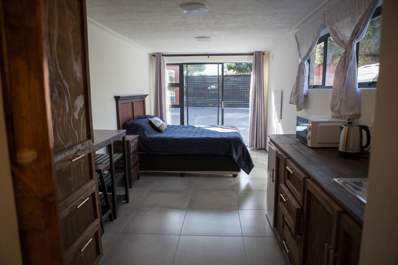 Peaceful 1-Bedroom Flatlet, 10 Min From The Beach Ciudad del Cabo Exterior foto